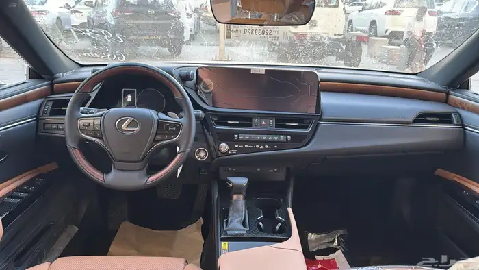 ليكزس 350 es ccبنزين موديل 2025 سعودي كاش وتقسيط 25