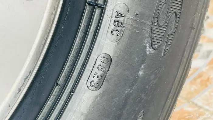 كفرات بالون ماكسس مقاس 17 نظيفه 5