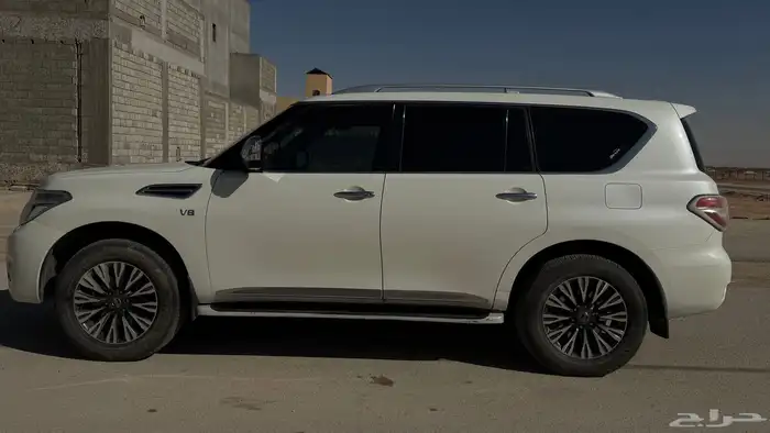 باترول SE2 2015 فل كامل 320 0