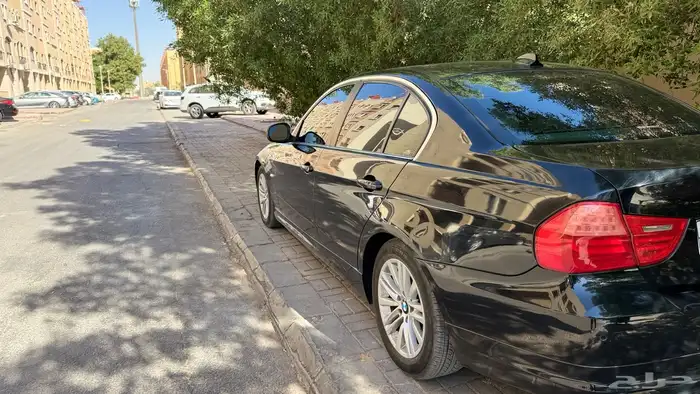 للبيع BMW 323 i بي ام 323 2011 5