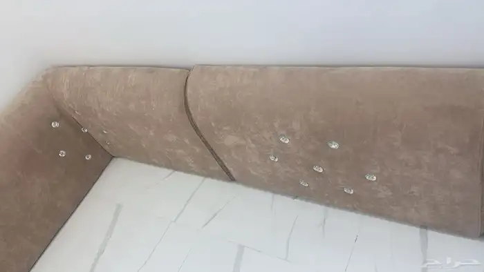 مساند للبيع 0