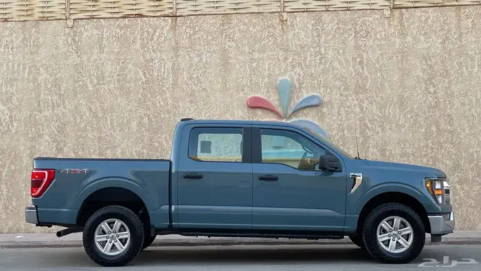 فورد F-150 2023 ونيت بحالة الوكالة XLT 7