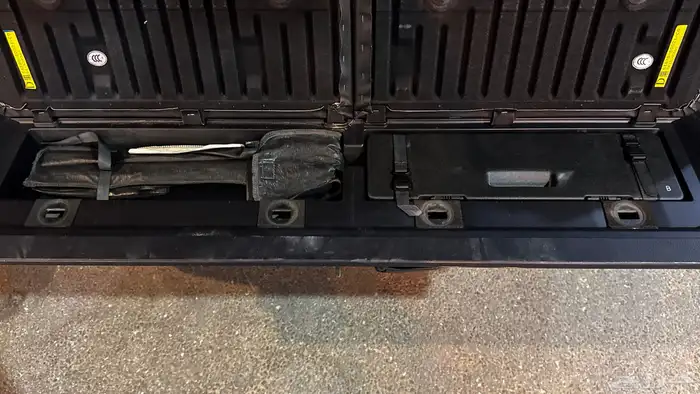 جيب لكزس 2013 اخو الجديد 16