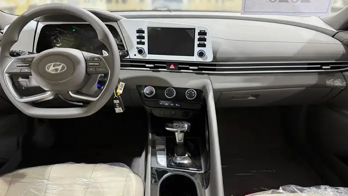 هيونداي النترا سمارت 2026 (74900) شامل الضريبة اقوى العروض 3