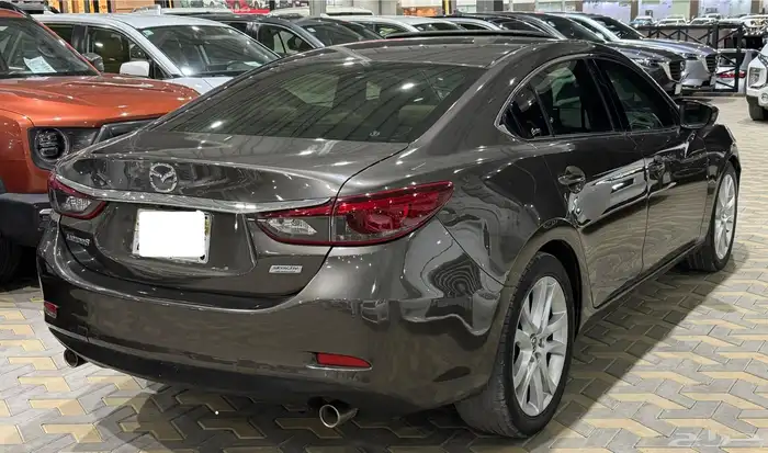 مازدا 6 فل كامل 2016 بنزين 11