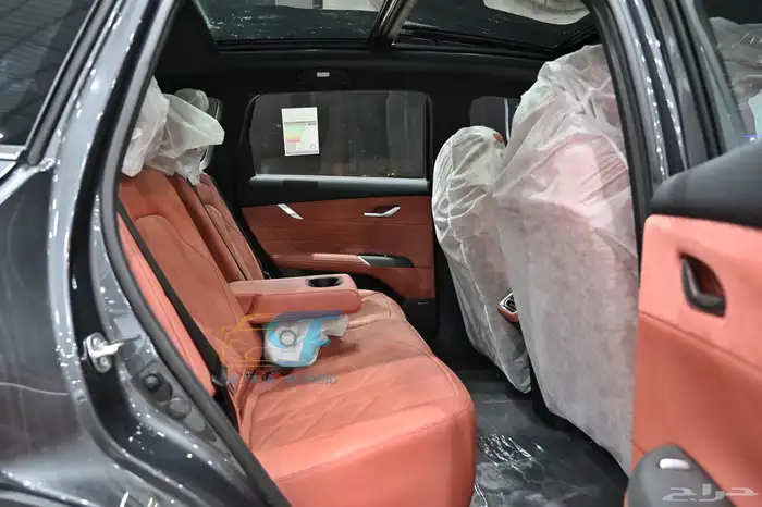 شانجان سي اس 75 رويال و بلاتينيوم 2026 13