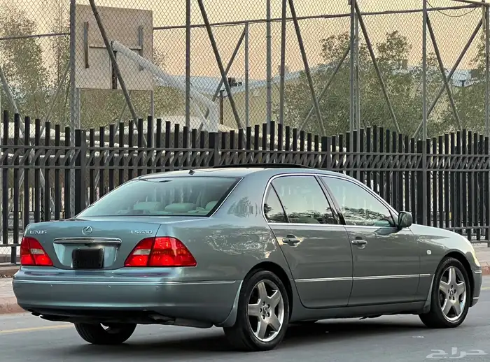 لكزس 2002 LS 430 فل سعودي 4
