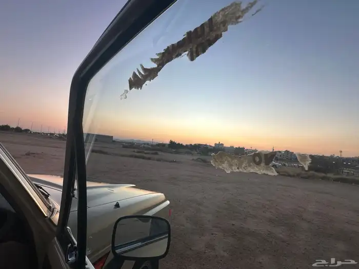 لاندكروزر صالون 1984 مخزن (للمشاهدة والمتعة فقط) 36