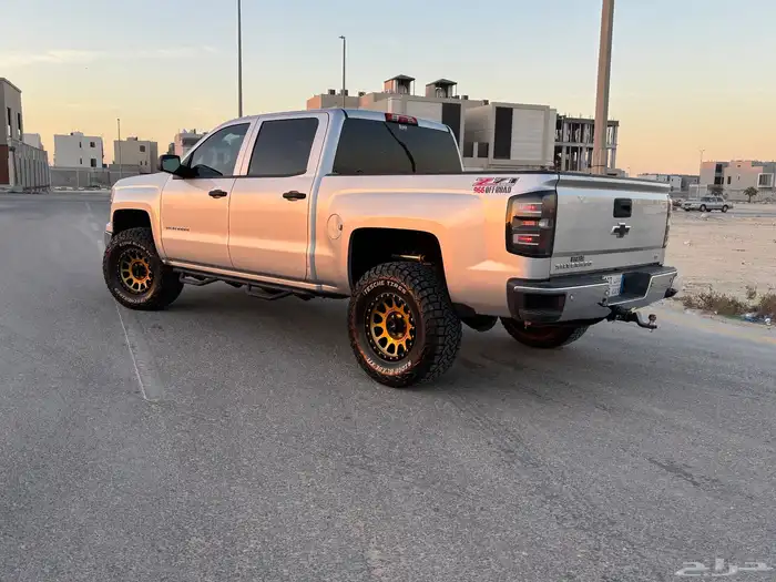 سلفرادوا شيفروليه 2014 z71 0