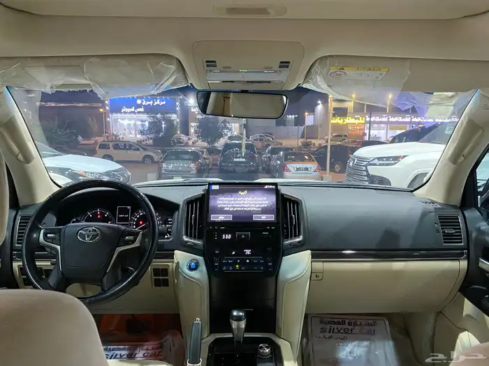 لاندكروزر جي اكس آر V8 المديل2021 العدد 70 الف 10