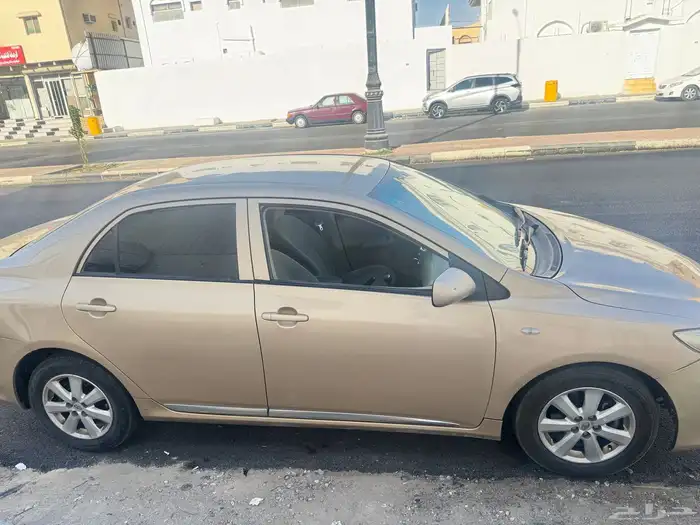 كورولا تويوتا 2011 4