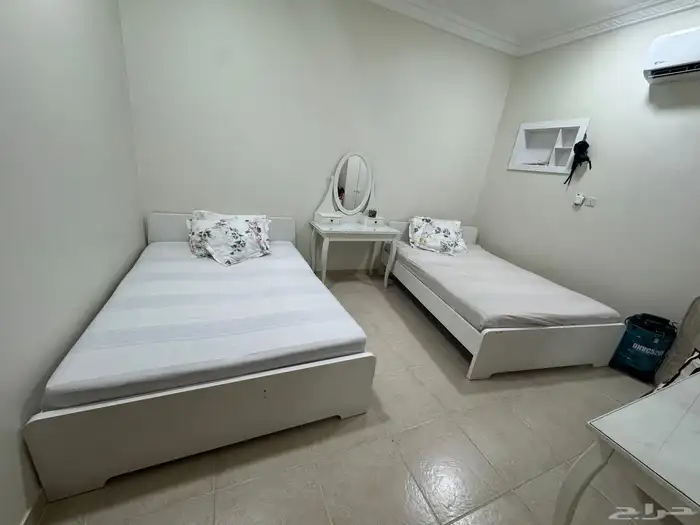 عفش منزل كامل للبيع لدواعي السفر 14