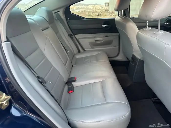 لعشاق المخزن دوج شارجر فل كامل 16