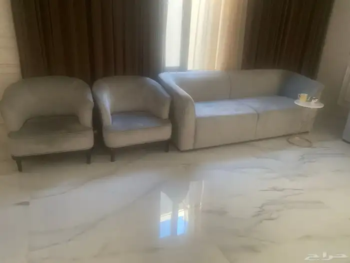 كنب زوالي صغيره دالوب جنوط سياره كروم مواعين مدخل منزل 1