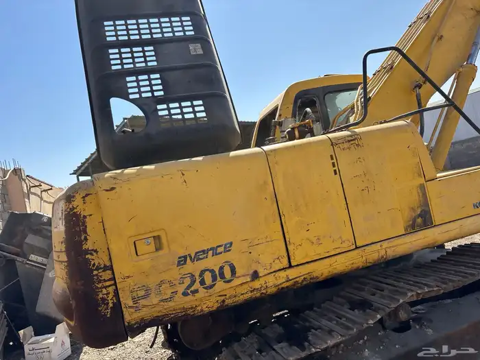 بوكلين كوماتسو موديل 2000 1