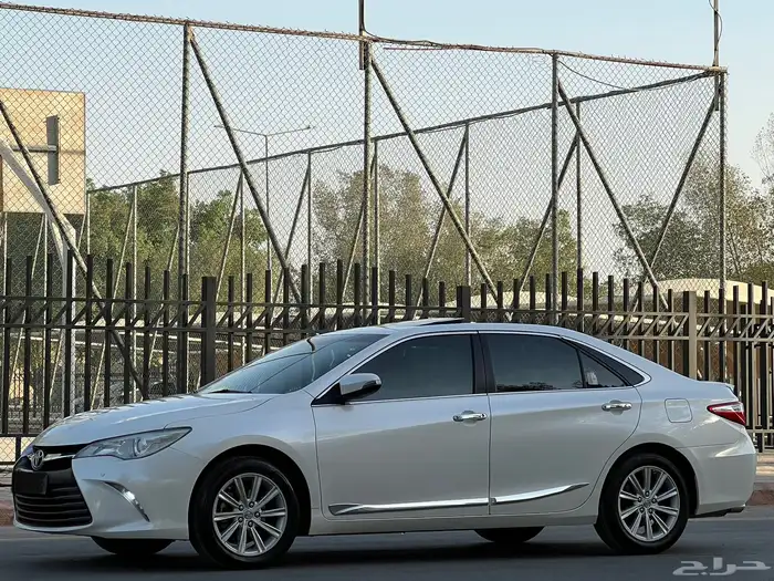 تويوتا كامري 2017 فل سعودي 1