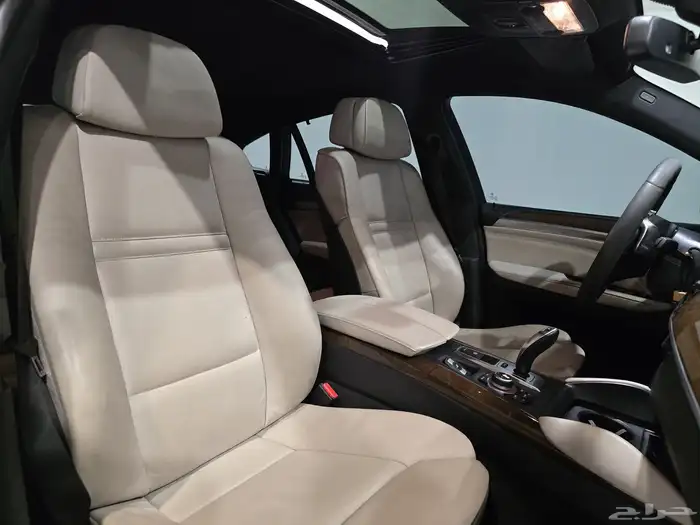 بي ام دبليو X6 موديل 2011 بحالة الوكاله 10