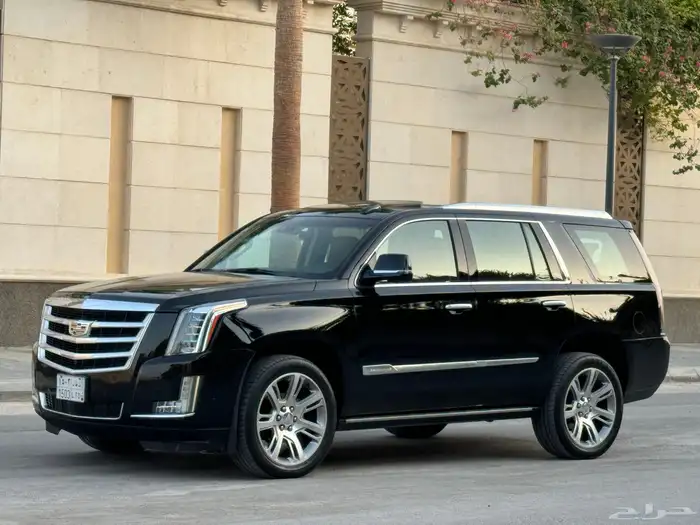 كاديلاك اسكاليد موديل 2018 بحاله الوكاله 4