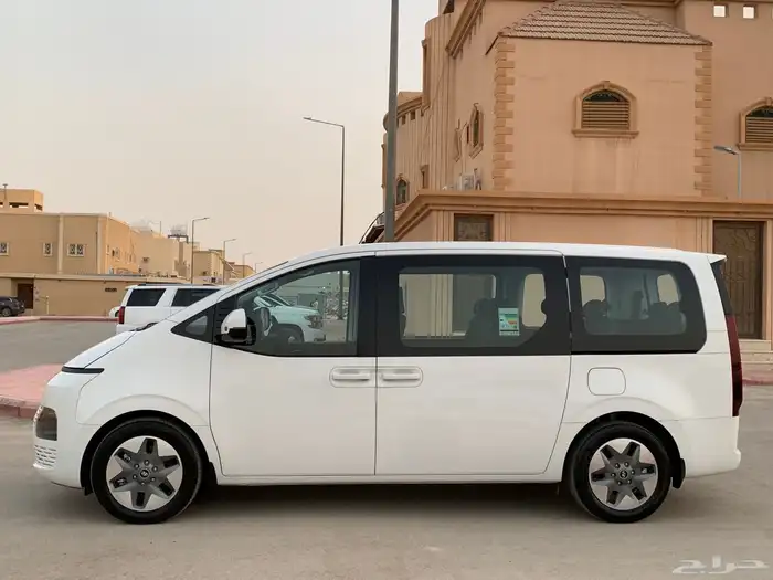 ستاريا 2024 عداد 5 الاف 9