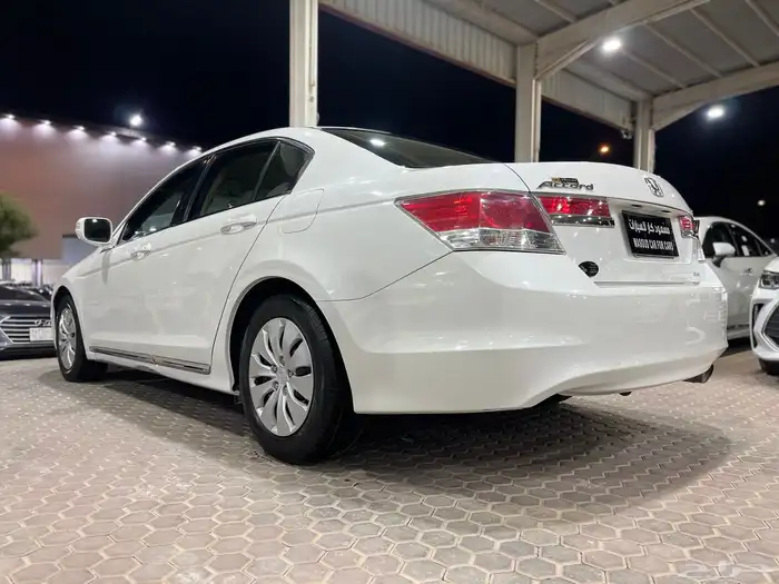 هوندا اكورد 2012 16