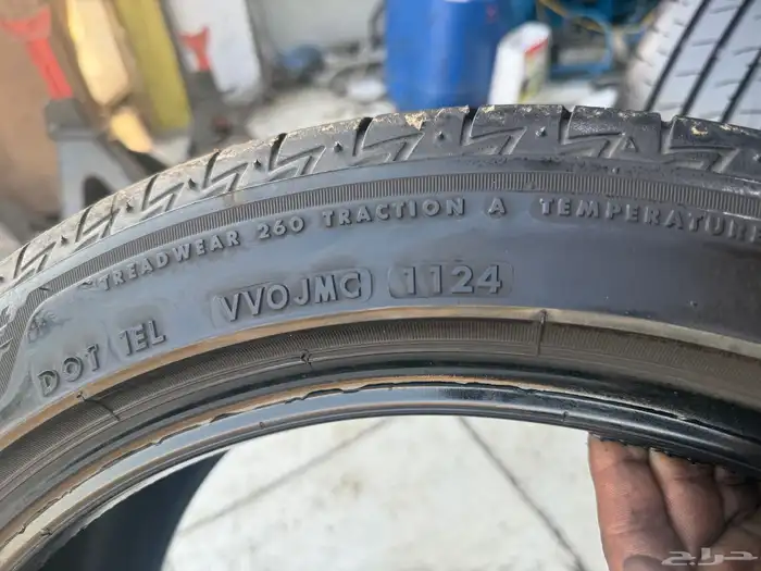 235 45 18 كفرات برجستون وكالة كامري وافلون ت 24 5