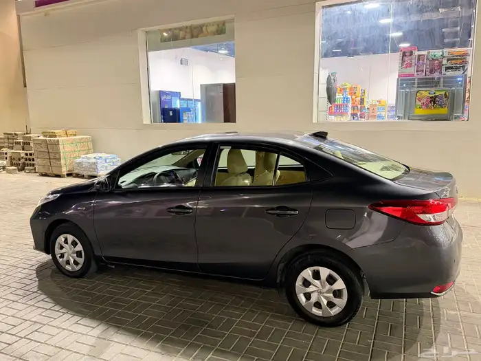 تويوتا يارس 2022 Y وارد عبداللطيف جميل 7