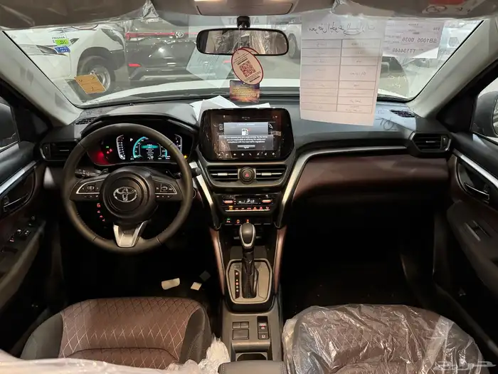 تويوتا اوربان GL بنزين 2026 5