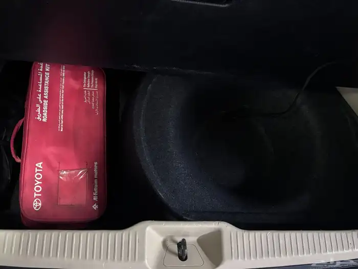 للبيع تويوتا بريفيا 2013 نظيف ممشى 130 48