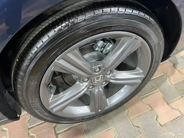 هوندا أكورد 2025 EX فتحة جديد 15