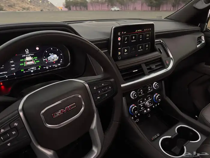 جي إم سي يوكن SLT 2023 12