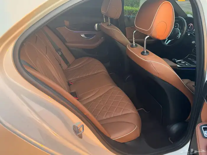 مرسيدس c300 ابيض AMG 9