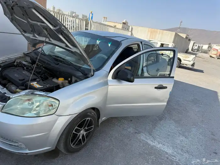 سياره أفيو 2014 للبيع 10