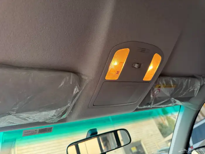 هايلوكس 2023 بنزين ممشى قليل بدي وكاله 18