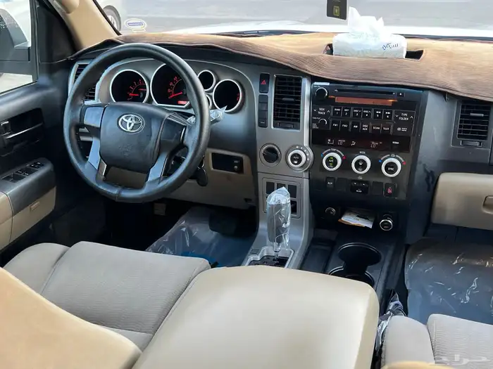 تويوتا سكويا 2016 (ممشى قليل) 19