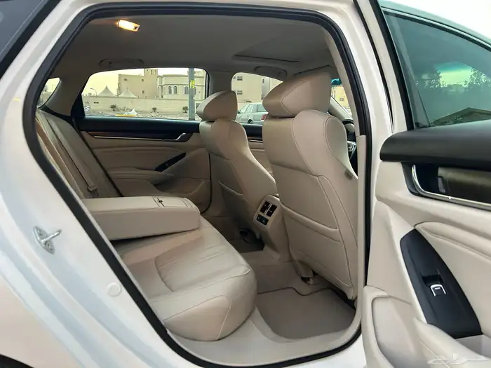 هوندا اكورد مديل 2022 فل 17