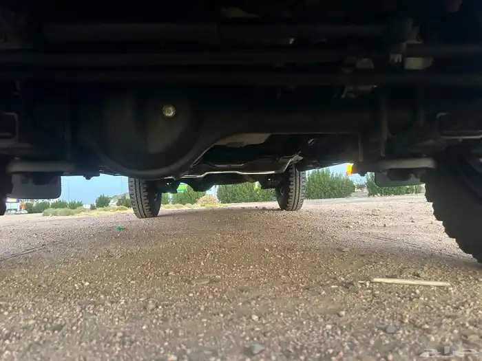 لاندكروزر صالون 1984 مخزن (للمشاهدة والمتعة فقط) 47