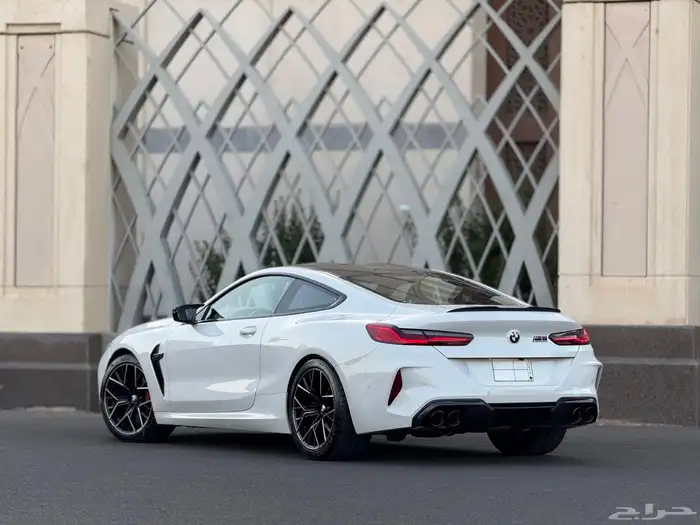 للبيع BMW M8 COMPETITION CARBON CORE 4