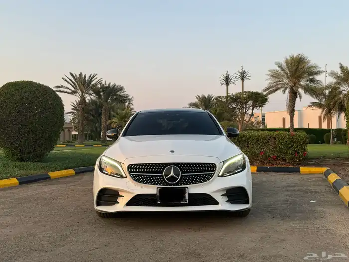 مرسيدس c300 ابيض AMG 1