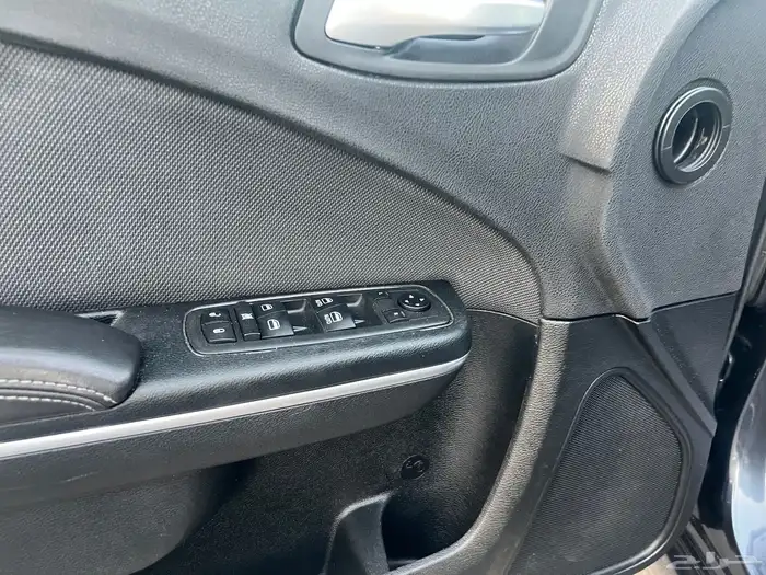 دودج تشاجر 2018 V6 سعودي 12