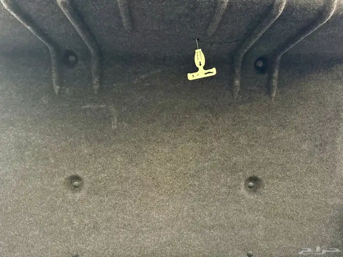 لينكون تاون كار لارج L ( مخزن 95الف ) سعودي 2011 بدي وكالة 66