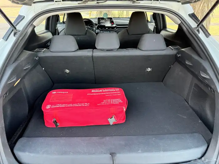 تيوتا C-HR موديل 2022 هايبرد 27