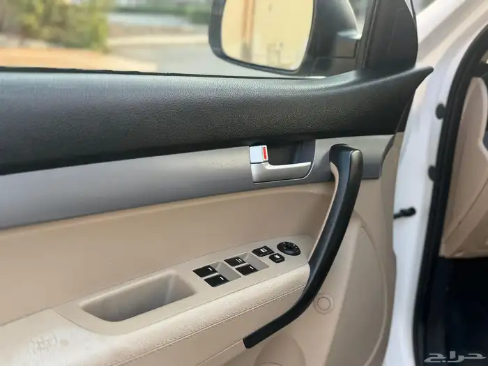 كيا سورينتو قمة النظافة 2015 9