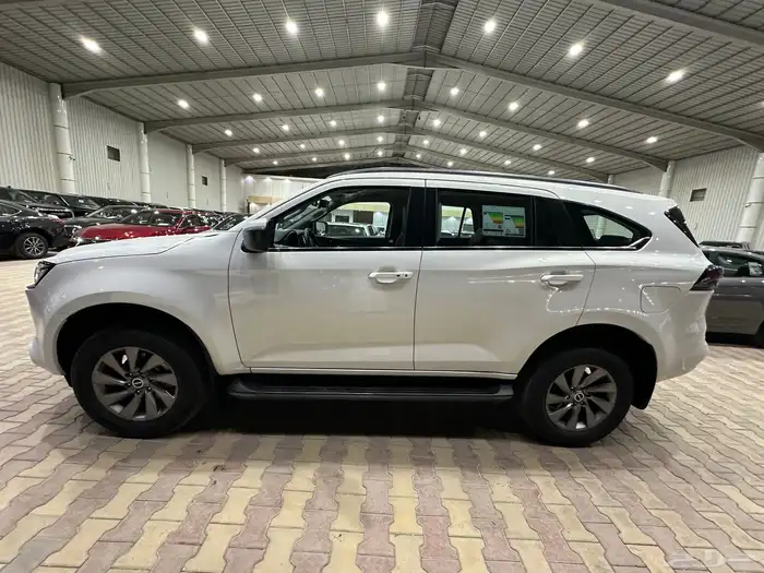 ايسوزو MU-X موديل 2024 ديزل نظيف جدآ 4