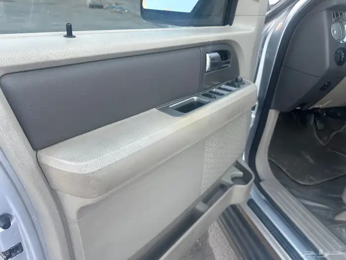 فورد اكسبديشن 2012 12