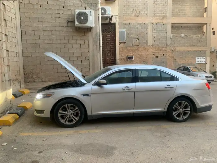 للبيع فورد موديل 2013 4