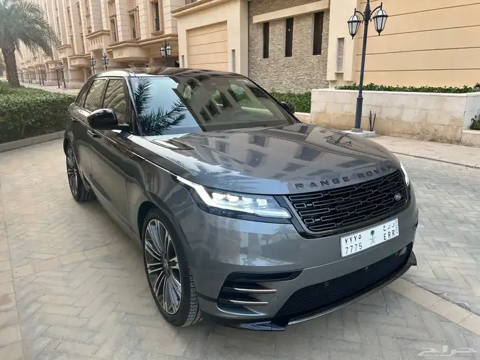 لاند روفر 2025 فيلار p250 مالك اول ممشى 19 الف بحالة الجديد 28