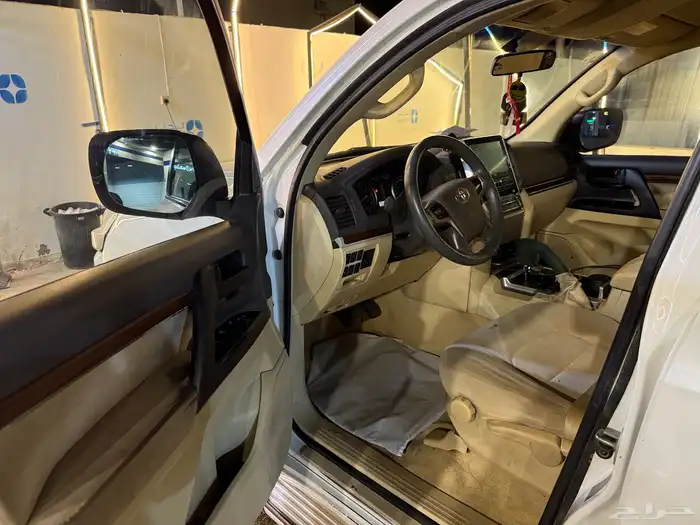 لاندكروزر 5