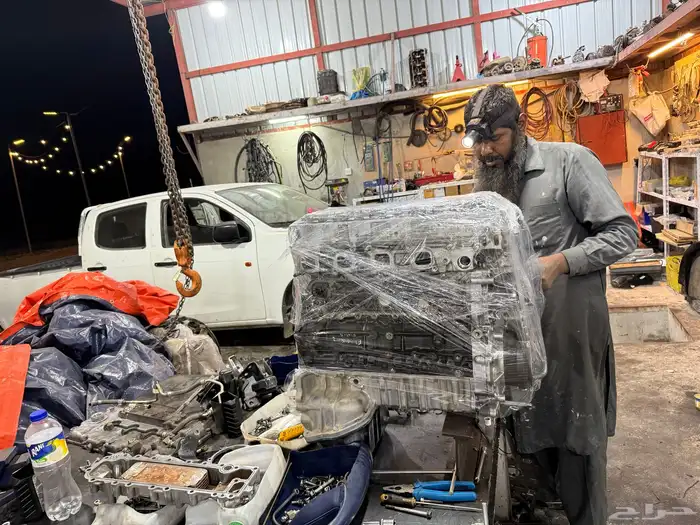 مكينة ايسوزو ومكاين ميستوبيشي 9