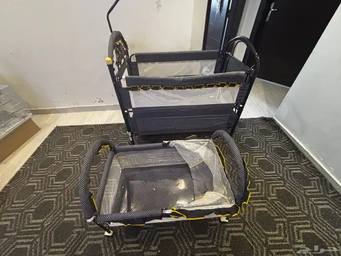 سرير أطفال شبه جديده 2