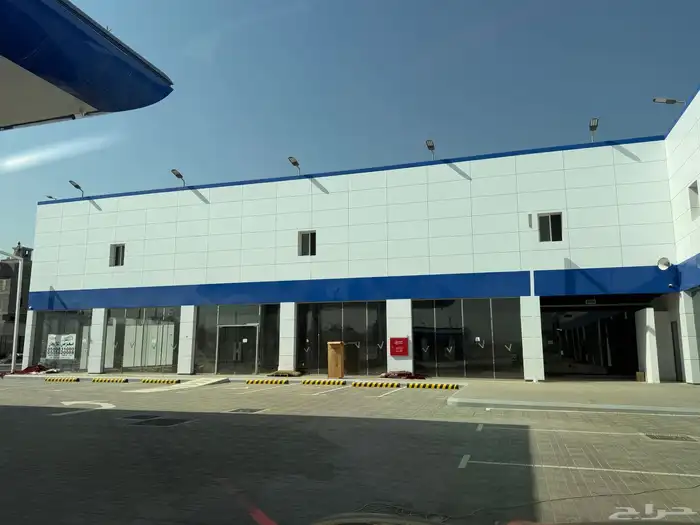 محطة بنزين بها محلات تجارية 8